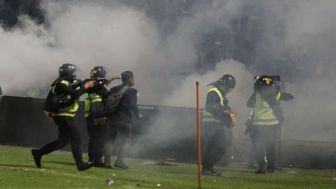 Puluhan Polisi Diperiksa Polisi Soal Kerusuhan Kanjuruhan Malang