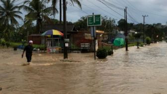 Daftar Wilayah di Jawa Barat Berpotensi Hujan Disertai Kilat dan Angin Kencang Selama Tiga Hari Kedepan, Simak Selengkapnya