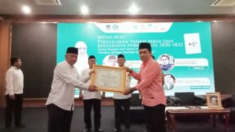 Bedah Buku Sejarah Berdirinya Purwakarta Meriahkan Peringatan Hari Santri Nasional Tahun 2022