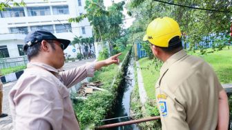 Cegah Banjir, Pemkot Bandung Kebut Normalisasi Sungai