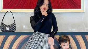 Fuji Pajang Foto Bareng Gala Sky Ardiansyah, Warganet Kompak Bilang Begini