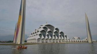 Heboh Pemprov Jabar Mengalokasikan Anggaran Buat Konten Masjid Al Jabbar Karya Ridwan Kamil Tembus Rp20 Miliar