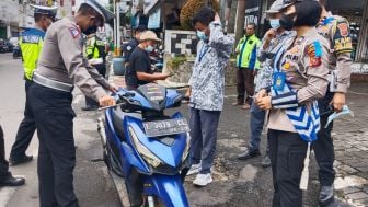 Pelajar di Purwakarta Terjaring Razia Knalpot Bising, Polisi Berikan Sanksi Ini