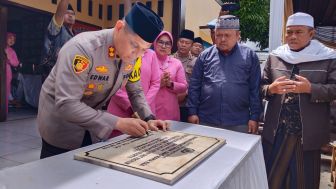 Optimalkan Pelayanan Ke Masyarakat, Kapolres Purwakarta Resmikan Ruangan SPKT Polsek Bojong