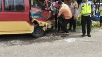 Perkembangan Kasus Mobil Plat Merah Tabrak Angkot di Purwakarta, Polisi Bilang Begini