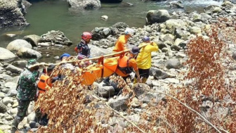 Tim SAR Gabungan Berhasil Temukan Jenazah Korban Tenggelam di Sungai Cimanuk Kec. Jatigede Sumedang.