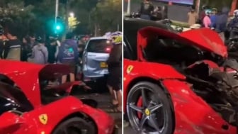 Tabrak Lima Kendaraan Beruntun, Polisi: Pengemudi Ferrari Dalam Keadaan Sadar Saat Diamankan