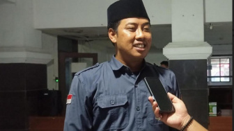 Tegas! Bawaslu Purwakarta Akan Tertibkan Baliho dan Spanduk Caleg yang Berseliweran Sebelum Waktunya