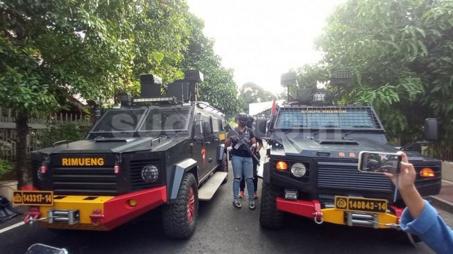 Cari Barang Bukti Jadi Tujuan Propam dan Brimob Datangi Rumah Pribadi Ferdy Sambo