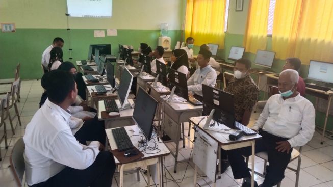 Calon Panwascam Kabupaten Purwakarta Mulai Ikuti Tahapan Seleksi