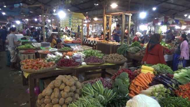 Harga Sayuran di Pasar Rebo Purwakarta Naik, Biang Keroknya Diduga Karena Ini