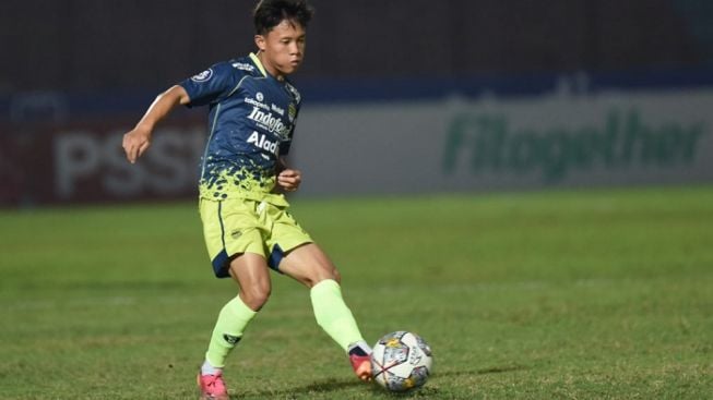 Starter di Laga Persib vs Persita Tangerang, Arsan Makarin Sampaikan Ini Pada Pelatih