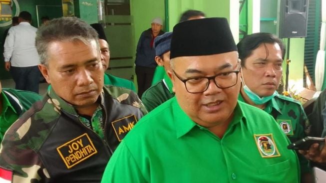 Keluhan Jalan dan Irigasi Rusak Banyak Diterima Pepep Saepul Hidayat Saat Reses