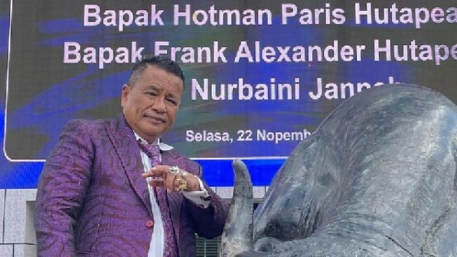 Hotman Paris Hutapea Hari Ini ke Polda Jawa Timur Mendampingi Venna Melinda, Begini Kata Pengacara Kondang