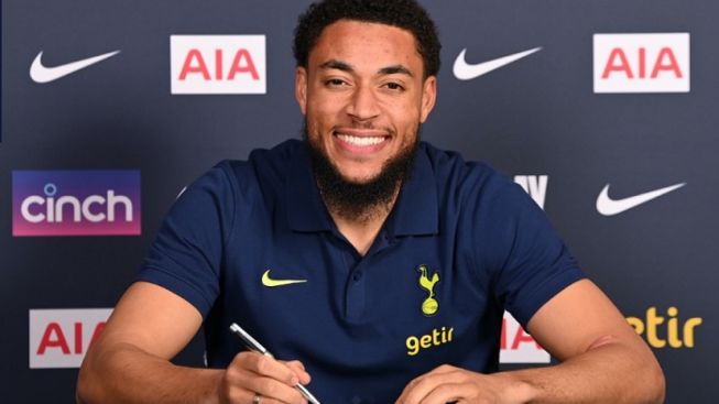 Resmi! Arnaut Danjuma Gabung Tottenham Hotspur