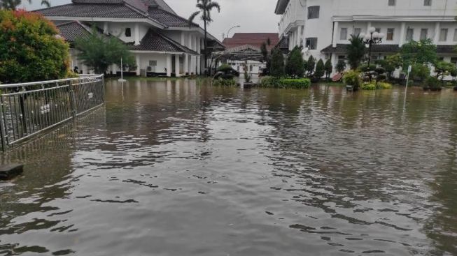 Banjir di Karawang Rendam 52 Desa, Pemkab Tetapkan Ini