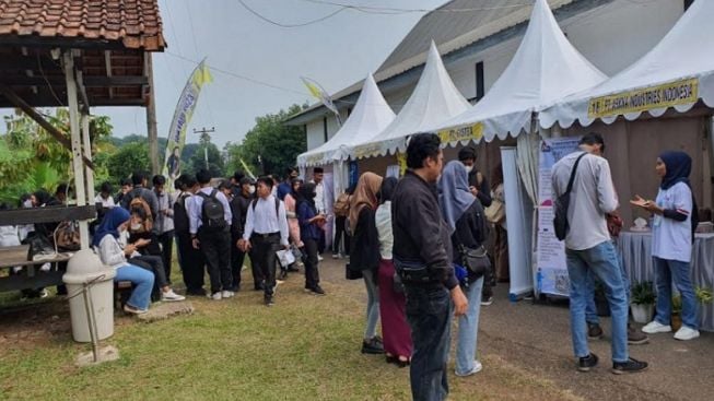 Ikut Job Fair, Begini Harapan Pencari Kerja di Disnakertrans Purwakarta