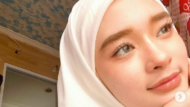 Inara Rusli Gugat Cerai Balik Virgoun, Ini 7 Tuntutannya