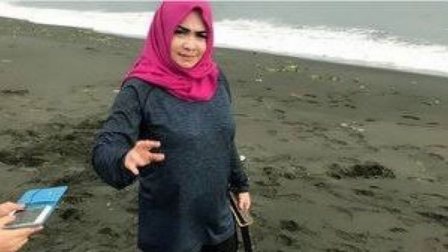 Profil Rieta Amilia, Mamah Nagita Slavina yang Beri Dukungan ke Syahnaz Saqidah