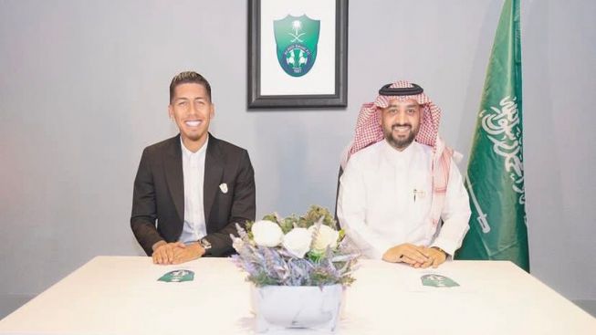 Hot News! Roberto Firmino Resmi Gabung Al Ahli FC