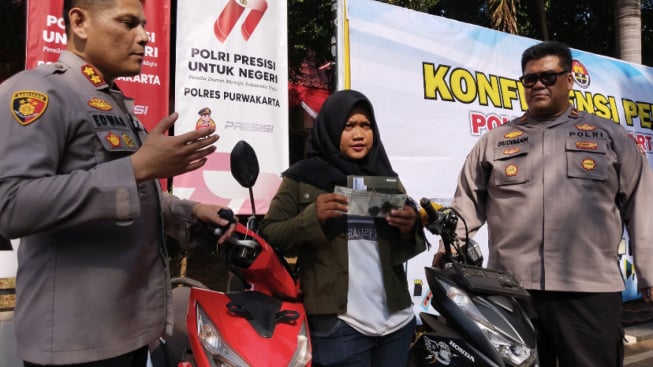 Sempat Dicuri, Motor Driver Ojol Wanita di Purwakarta Ini Ditemukan Polisi