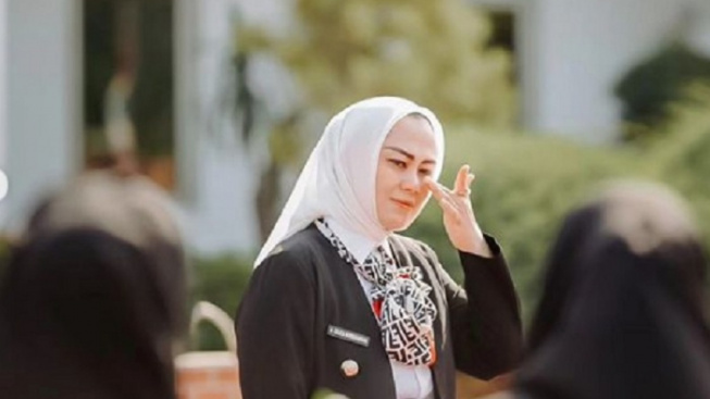 Cellica Nurrachadiana Bagikan Momen Haru, Tanda Perpisahannya Dengan Pemkab Karawang?