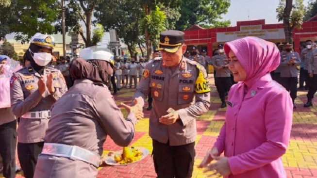 Begini Cara Polres Purwakarta Rayakan HUT ke-75 Polwan