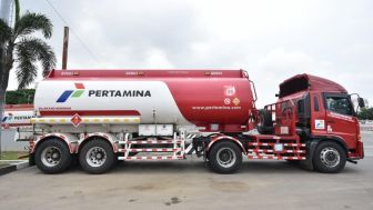 Truk Tangki Pertamina Pada Kecelakaan Maut di Cibubur Dievakuasi