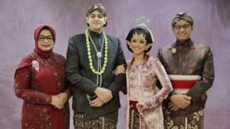 So Sweet! Status Anies Baswedan di Hari Pernikahan Putrinya Bikin Terenyuh