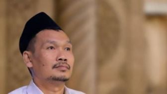 Nasihat Simpel Gus Baha Jika Ada Orang yang Tidak Cocok dengan Anda