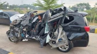 Wagub Jatim Emil Dardak Ikhlaskan Ayahnya yang Meninggal Kecelakaan di Tol Pemalang-Batang