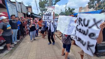 Kades di Banyumas Didemo Warga Gegara Dituduh Selingkuh