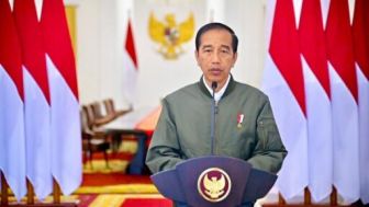 Turut Berduka Cita, Jokowi Minta Liga 1 Dihentikan Sementara