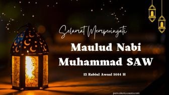 Selain Sholawat, Ini Amalan yang Dapat Dilakukan di Malam Maulud Nabi