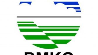 BMKG beri peringatan gelombang tinggi pada 30-31 Oktober 2022