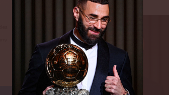 Karim Benzema Raih Ballon d'Or 2022, Ini Orang yang Berjasa