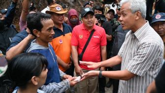 Bupati Kebumen Kepergok Serahkan Uang ke Gubernur Ganjar, Kades Argopeni Bantah Bukan Suap