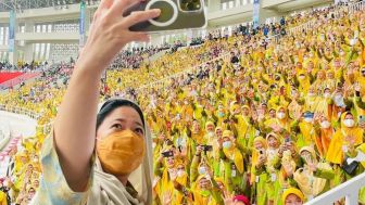 Kala Puan Maharani Disoraki "Huuu" Peserta Muktamar Muhammadiyah ke 48 di Solo