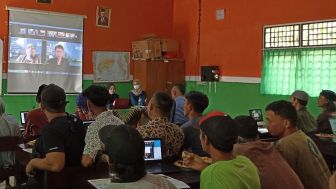 UNDIP Fasilitasi Petani Desa Majatengah Belajar Kapulaga Lewat Seminar Hybrid, Hadirkan Pakar Pertanian