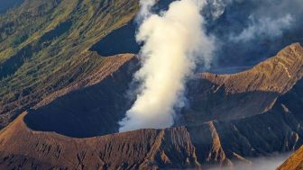 Aktivitas Gunung Bromo Meningkat, Balai Besar TNBTS Berikan Himbauan Ini Pada Masyarakat