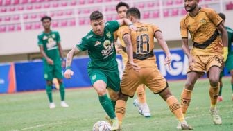 Kalahkan Dewa United 1 - 2, Persebaya Naik Satu Tingkat di Tabel Klasemen