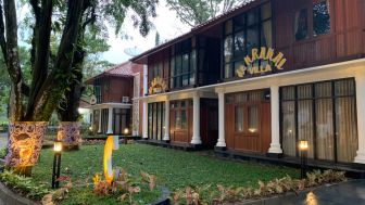Uniknya Villa De Krakal Kebumen, Tamu Bebas Berendam Air Panas Alami