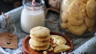 Resep Kue Almond Cheese Cookies