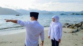 Berpotensi Tumbuhkan Ekonomi, Begini Kata Khofifah Soal Pesona Pantai Trenggalek