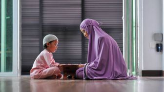 Orang Tua Perlu Tau Cara Melatih Anak Puasa Ramadhan