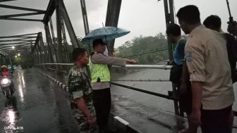 Perempuan Muda Nekat Terjun ke Sungai Klawing Purbalingga