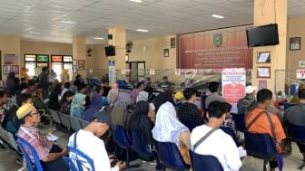 Di Purbalingga, Ambil e-KTP Bisa COD, Bayar Rp 10 Ribu Tiga Hari Sampai di Rumah