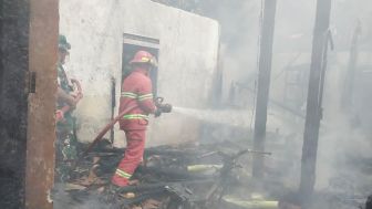 Rumah Warga Gumelem Wetan Banjarnegara Terbakar, 2 Motor Ikut Hangus