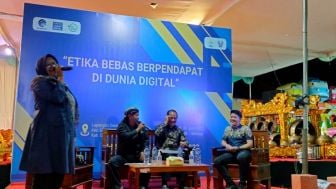 Literasi Digital dan Gelar Budaya Kemenkominfo di Cilacap Angkat Tema "Etika Berpendapat di Dunia Digital"