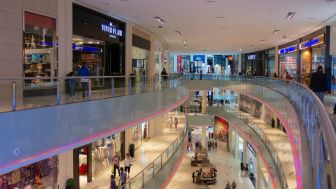 Hanya 190 Meter dari Alun-alun Pekalongan, Pusat Perbelanjaan Ini jadi yang Terbesar di Kota Batik : Cocok untuk Wisata Belanja